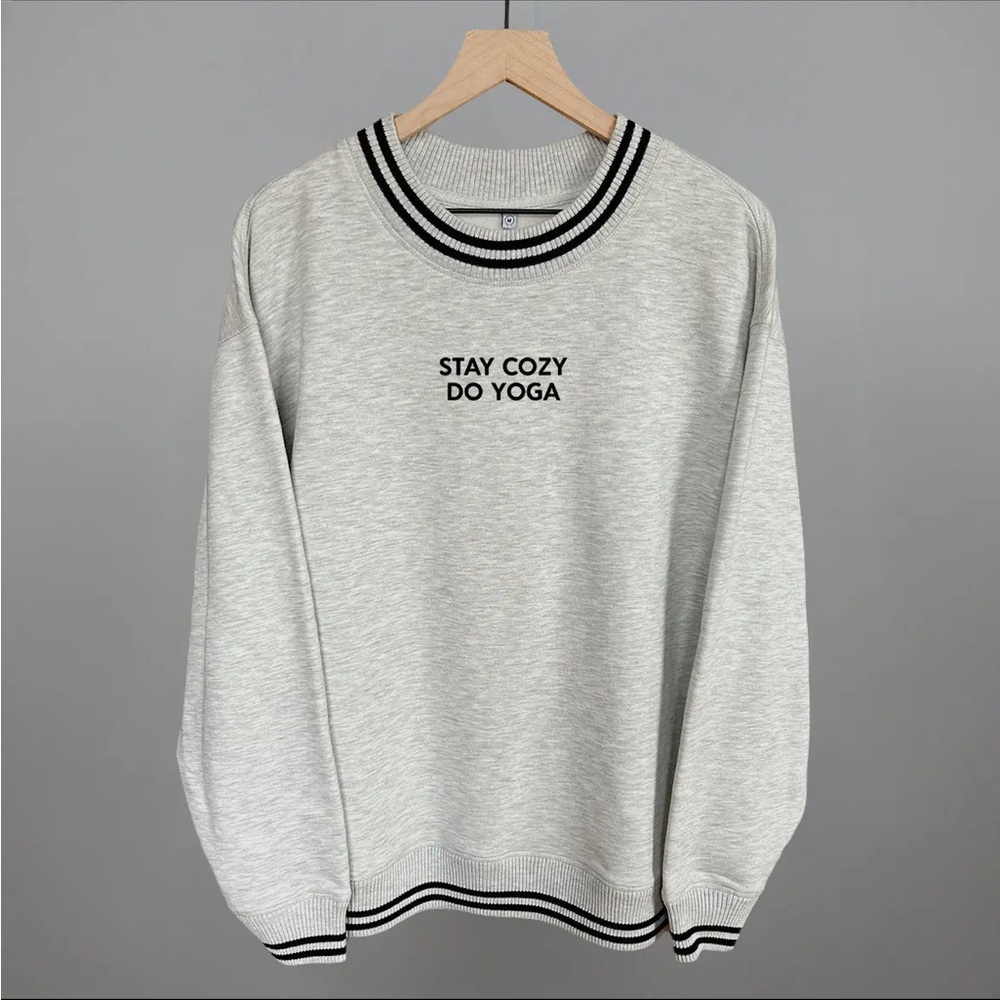 Ivy + Cloth Oversized Varsity Crew Sweatshirt NWT